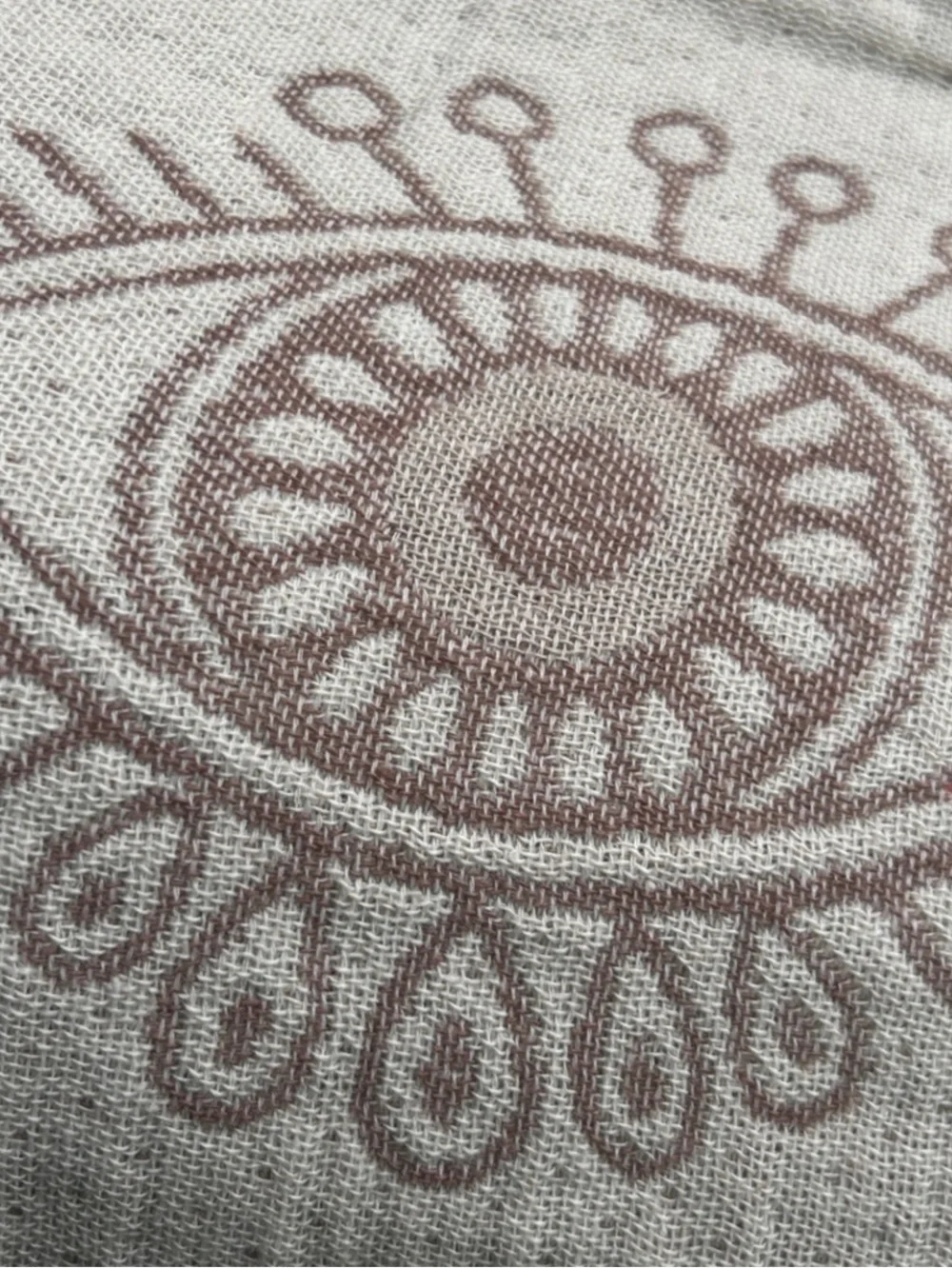 Woven Never Printed Luxury M Fabulous Eyes 100% Turkish Cotton Towel NEW